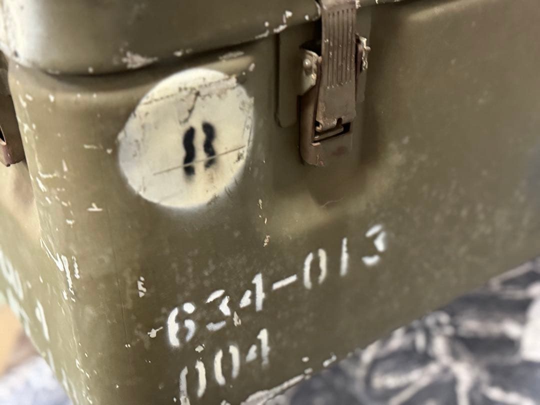 レアお宝品！Vintag！ミリタリー コンテナ 米軍 USA 弾薬庫　収納箱②