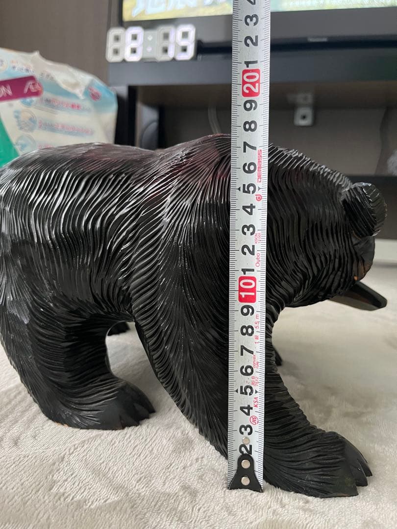 木彫りの熊 鮭をくわえた熊