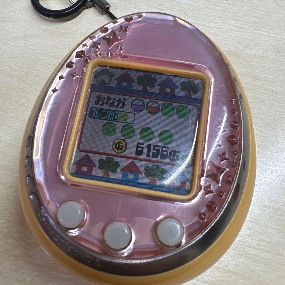 たまごっち iD L ピンク【ストラップ付き】