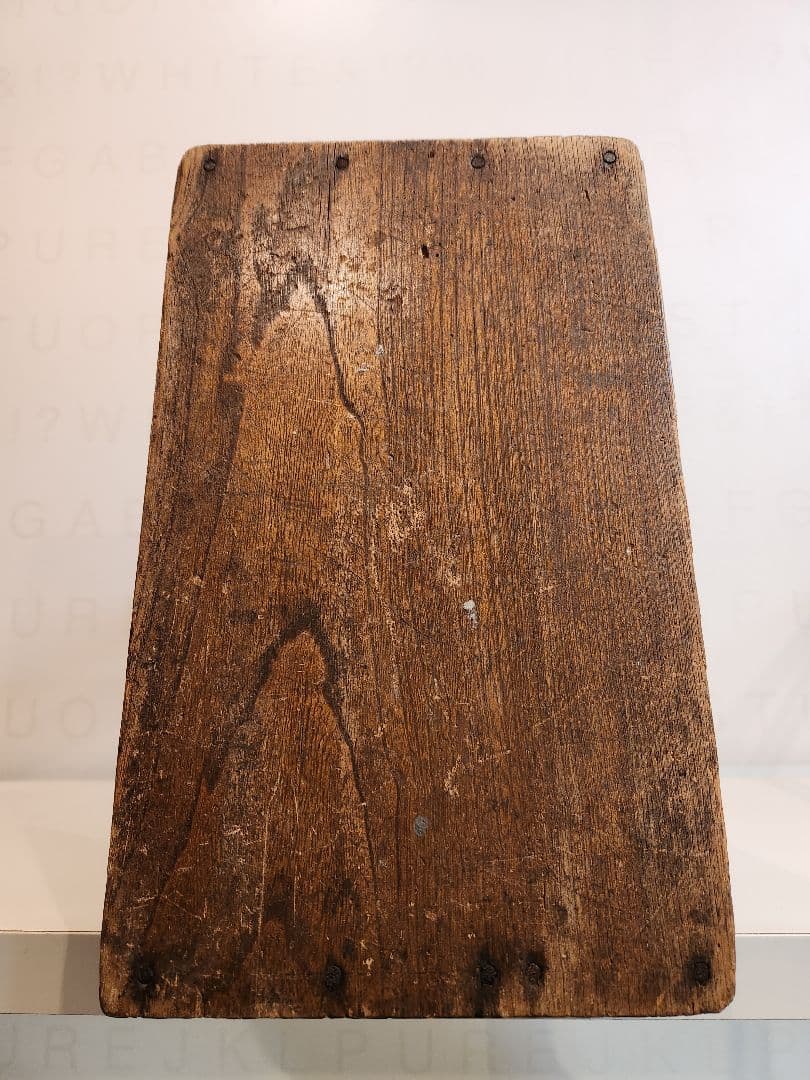 朝鮮　李朝　中国　木製小さな踏み台　肘掛　花台　スツール　古民具　骨董　送料込み