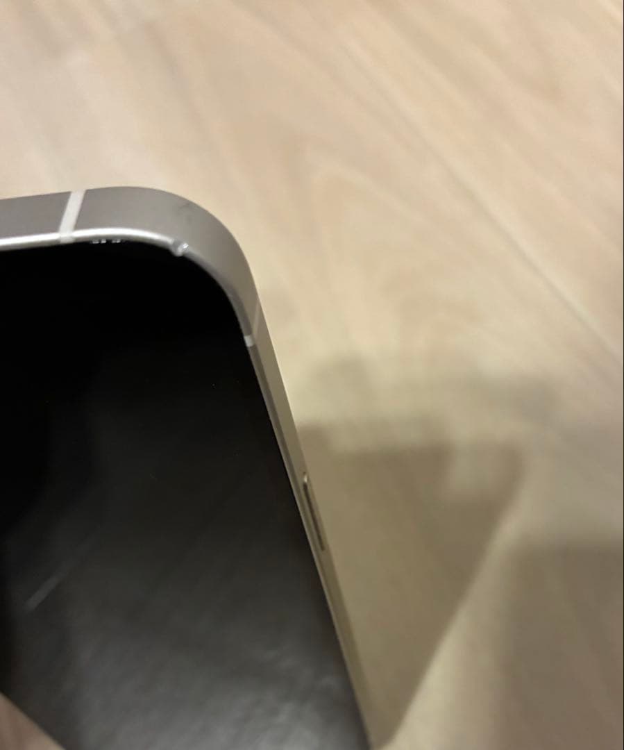 Apple iPhone 13 本体　アイフォン13/128GB SIMフリー