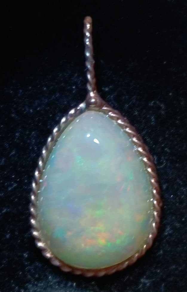 ❤❤ぷーさん（他3点、計4点）大粒〚オパール〛滴型ペンダント✨✨