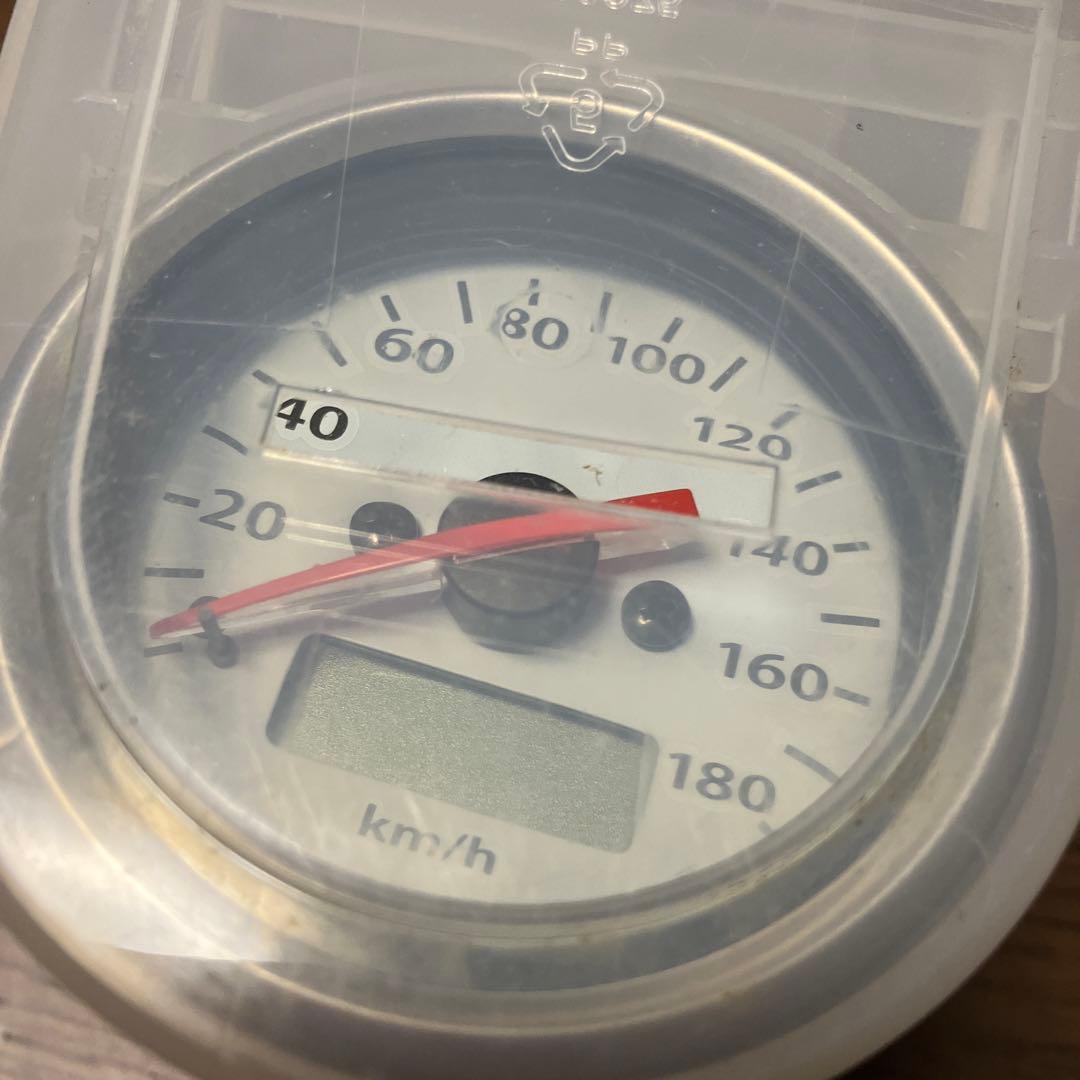 【未使用】DAYTONA 電気式スピードメーター 180km/h表示