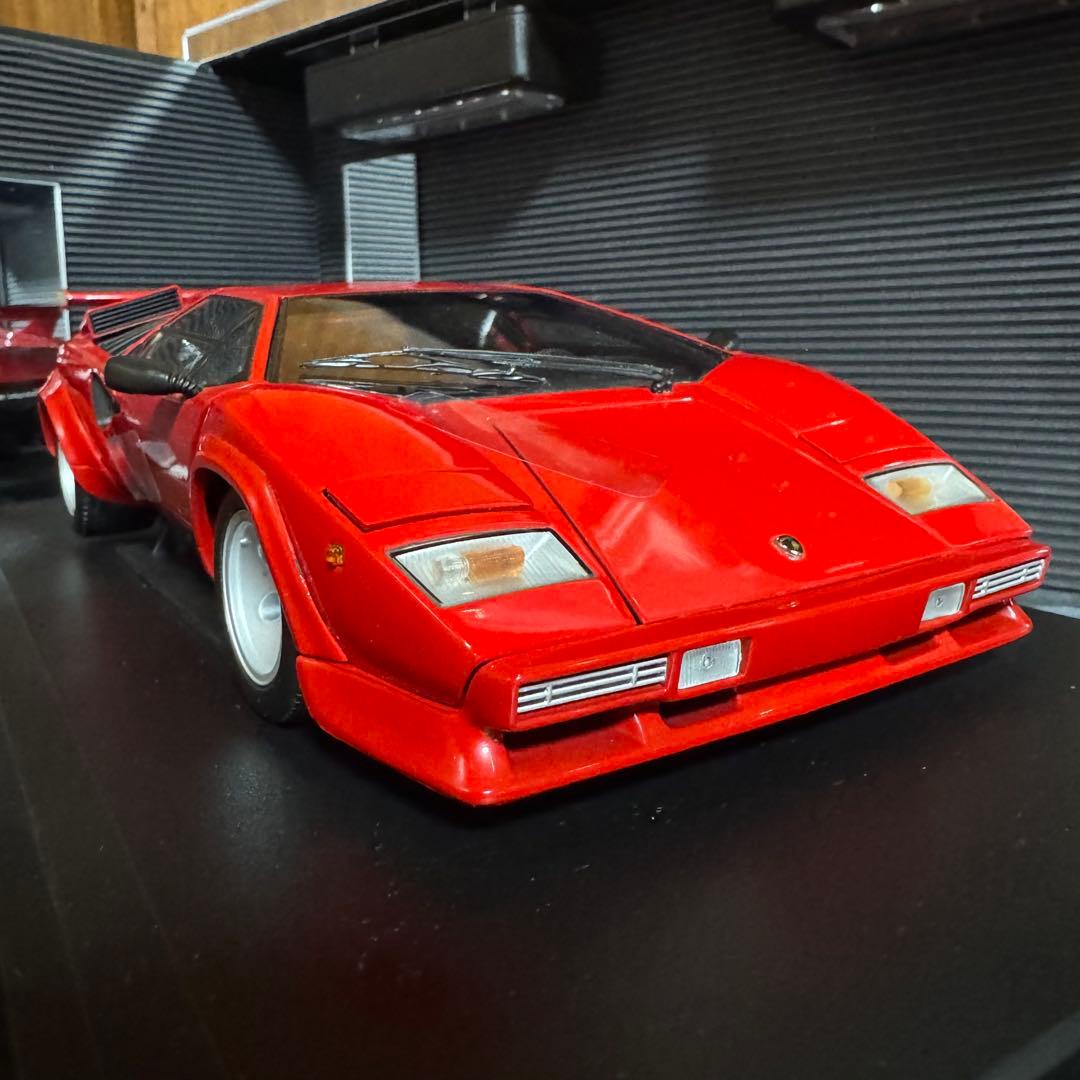 絶版未展示品 京商 1/18 ランボルギーニ カウンタック LP500 レッド