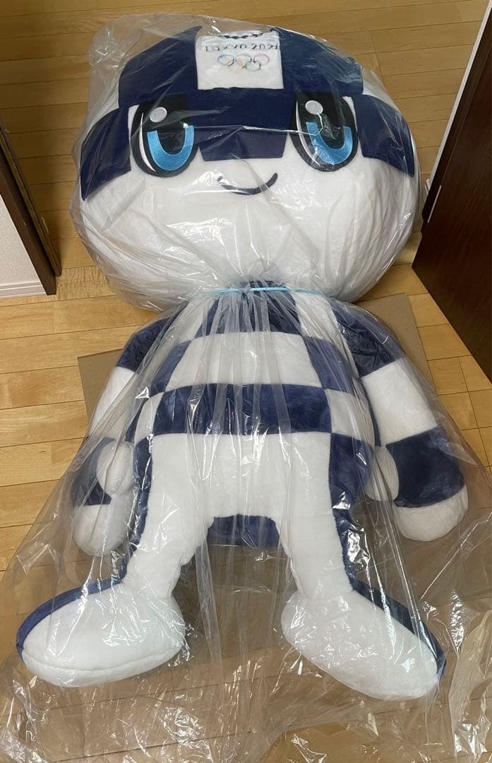 東京２０２０　オリンピックパラリンピック　公式キャラクター特大ぬいぐるみ