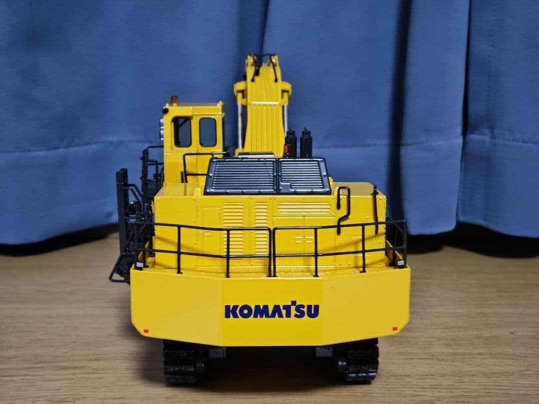 コマツ建機 KOMATSU 1/50 PC2000-8 ダイキャストモデル
