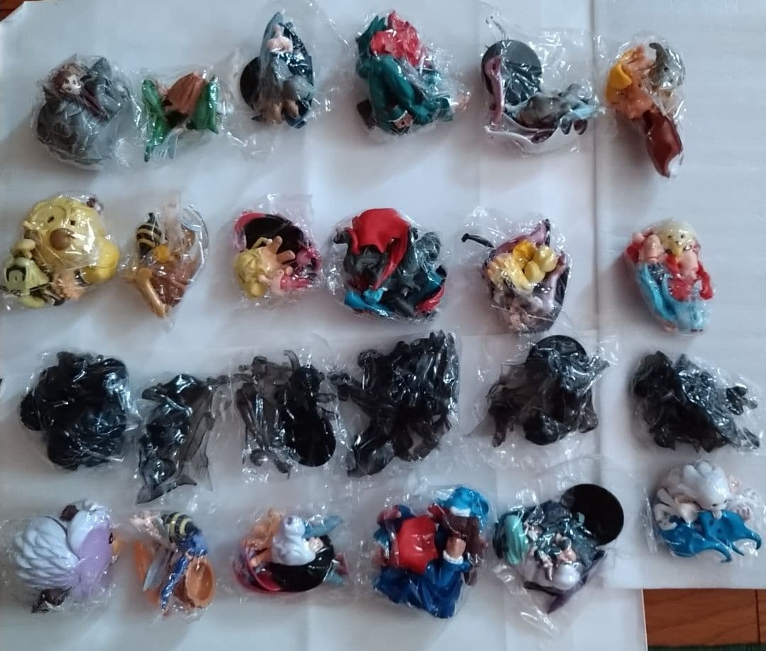 カプコンSRヴァンパイアセイヴァー編YUjINユージンの色違い4セット24個