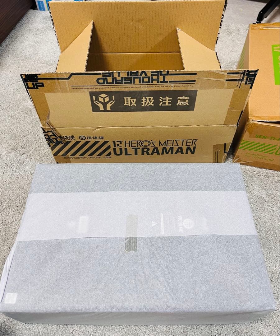 【新品未開封】ヒーローズ・マイスター・ウルトラマン フィギュア[輸送箱付]