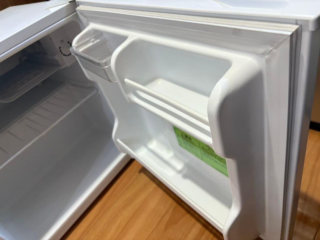 comfee コンフィーRCD45WHE 冷蔵庫 45L 1ドア