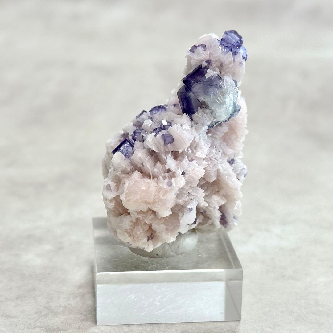 【D194】ポーセリンフローライト Aタイプ ヤオガンシャン 原石 鉱物 標本