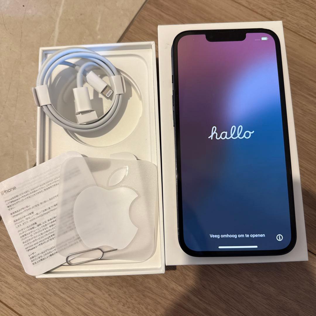 iPhone13 128GB SIMフリー 付属品新品+保護ガラスフィルム