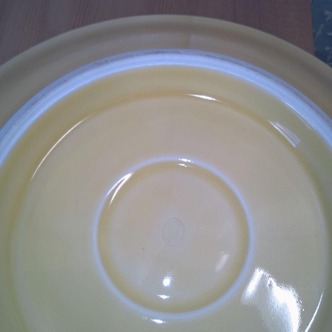 平安端祥 ？ 陶器製彫刻模様大皿 中古