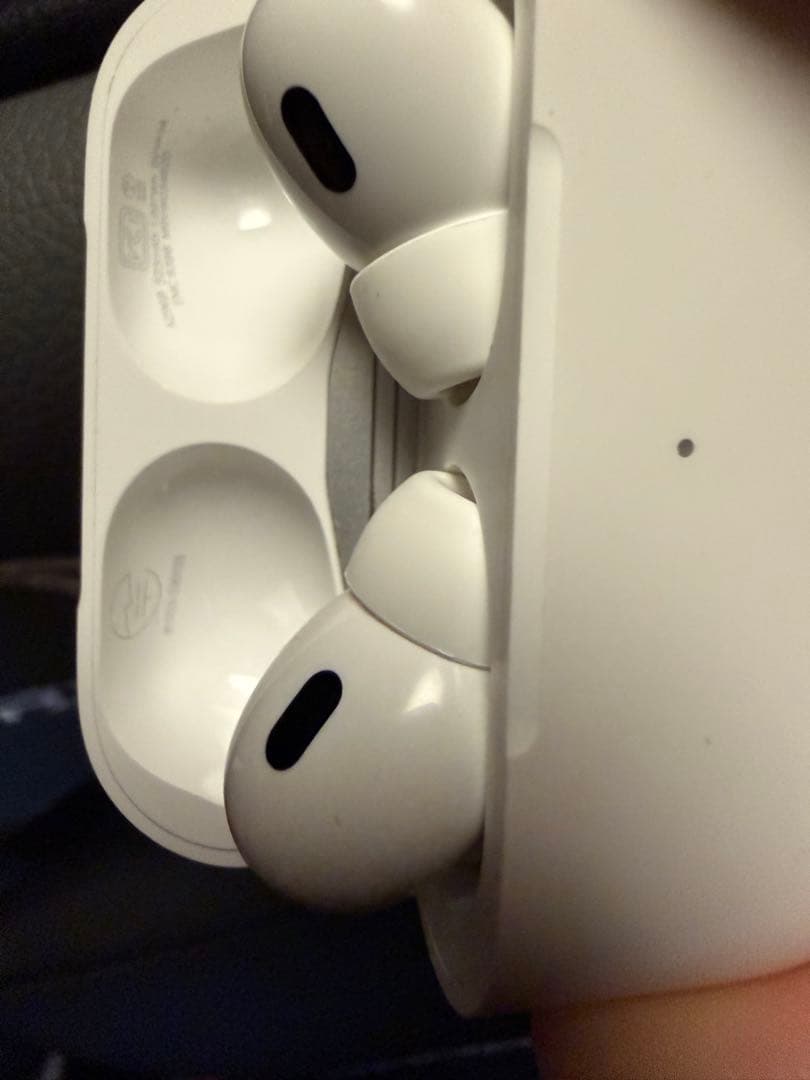 AirPods Pro(第2世代)本体 USB-C充電ケース付き