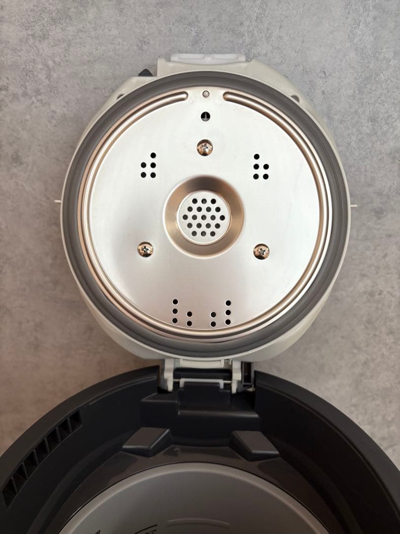 スチーム式加湿器 象印 EE-TA60-BM 2024年製