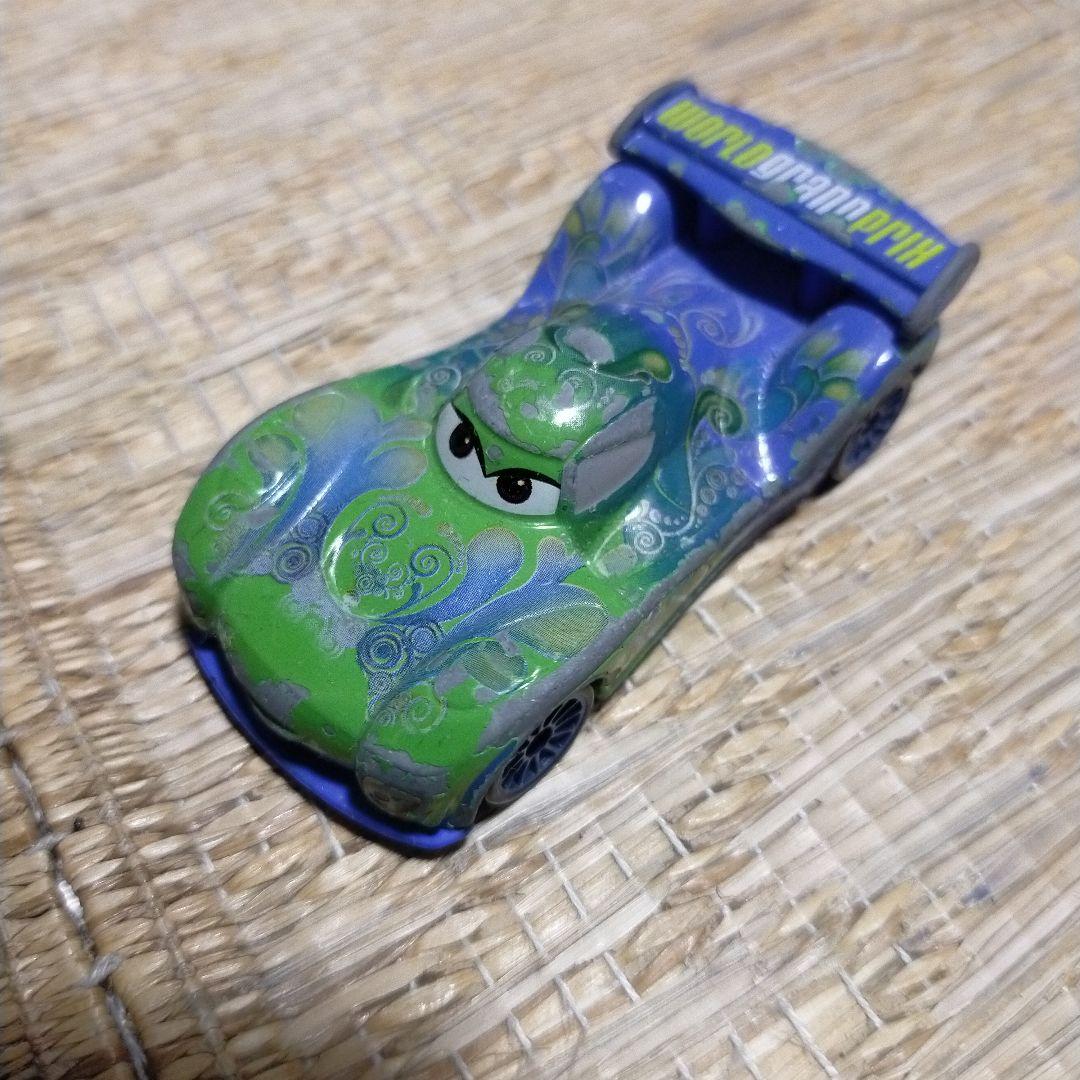 カーズ2 トミカ ミニカー ワールドグランプリ　13台セット　まとめ売り