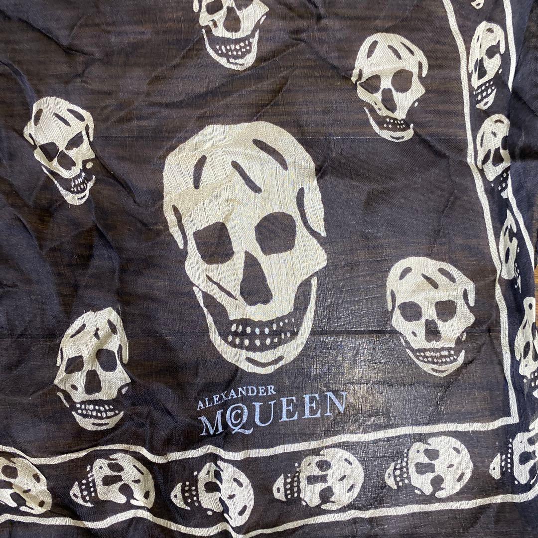 【a】Alexander McQueen スカル柄バンダナ