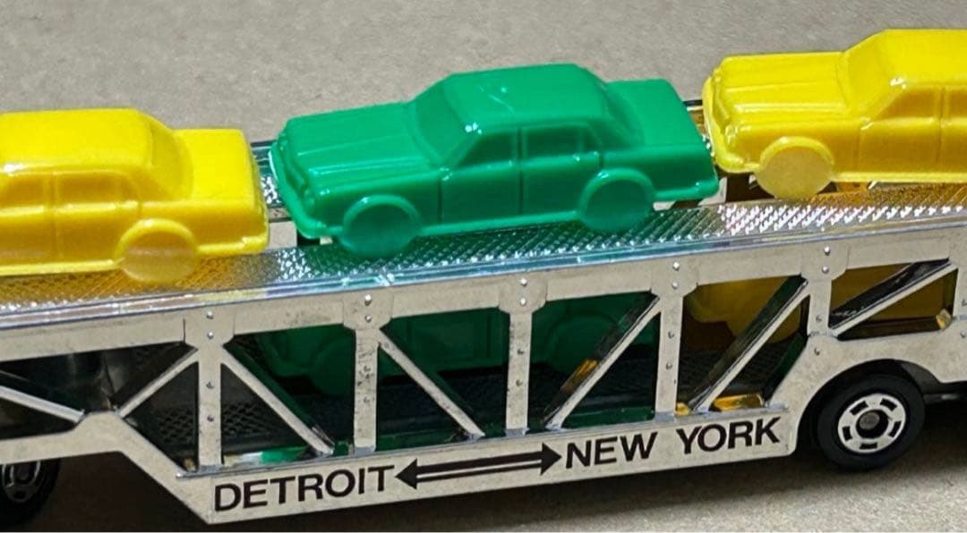 ロングトミカ ダイヤモンドレオ カートランスポーター