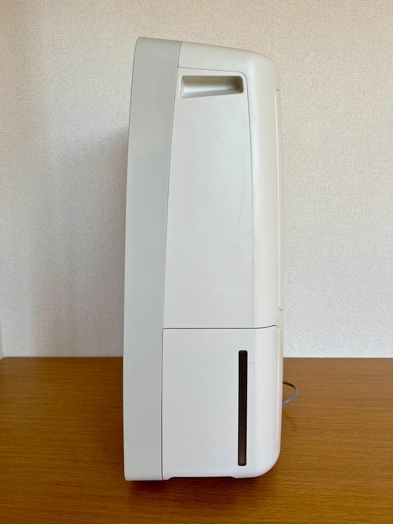 SHARP 衣類乾燥・除湿機 CV-L180 ホワイト ２０２１製