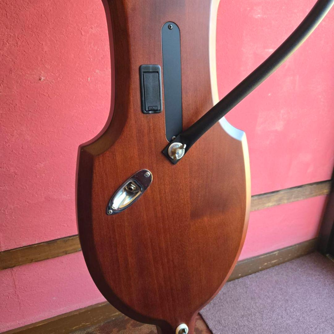 美品 Aria アリア アップライト ベース SWB 03 ケース付 送料込み