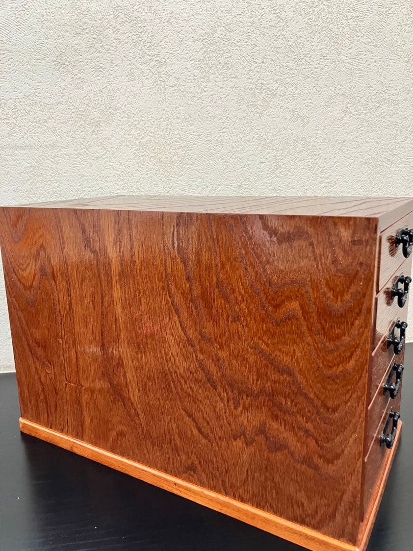 天然木、アクセサリーケース、宝石入れ、収納箱、インテリア、区切り変更可能、(中)