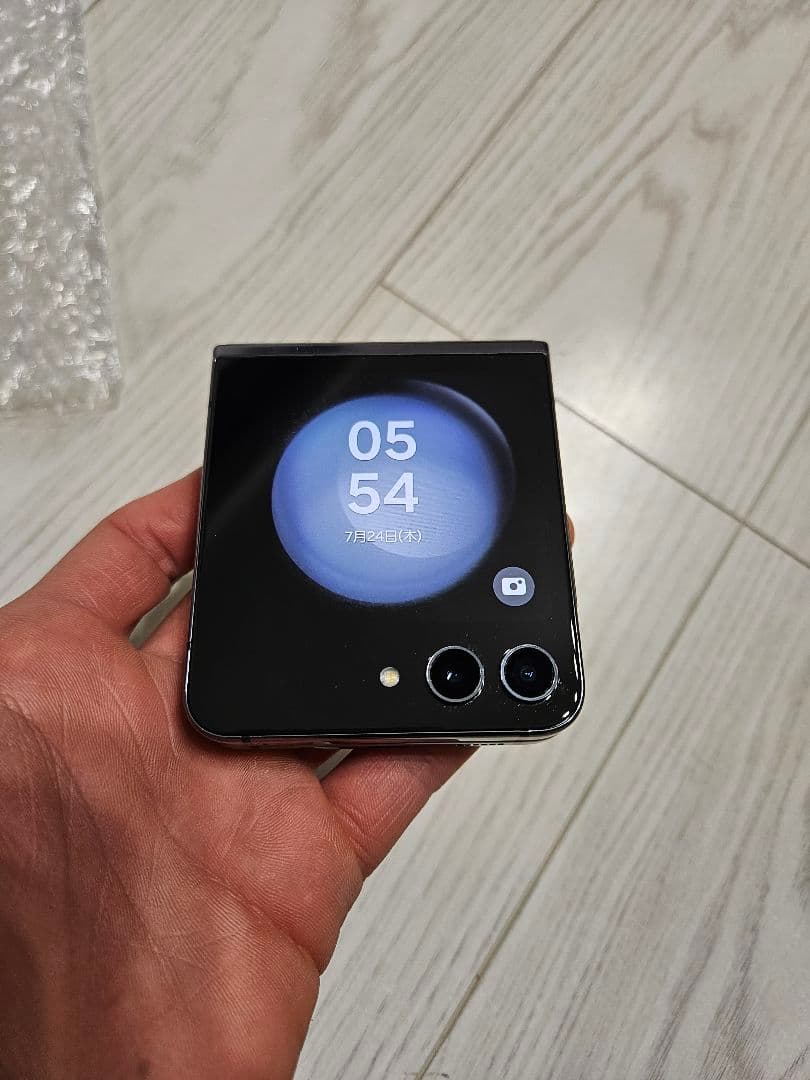 ゲリラ割　Galaxy　FLiP5 SIMフリー　残債なし　国内版　512ギガ