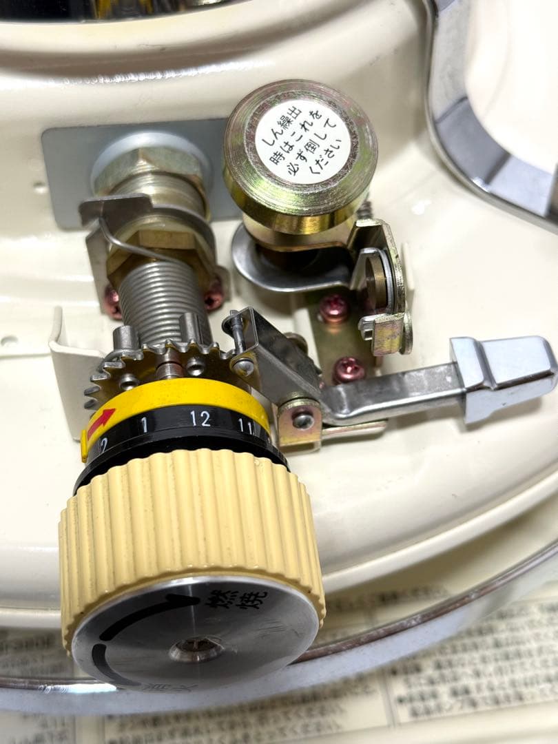 すぐ使えます 美品 使用少♪ アラジン 石油ストーブ BF3902 暖房