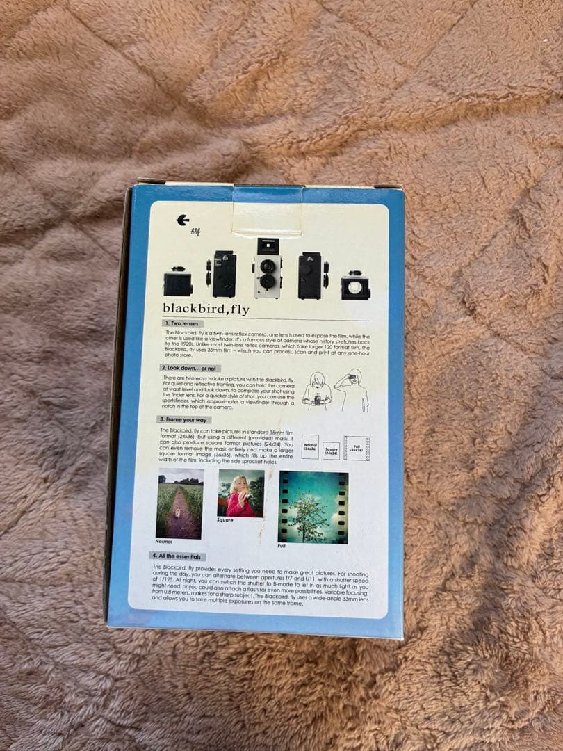 blackbird, fly 二眼 トイカメラ