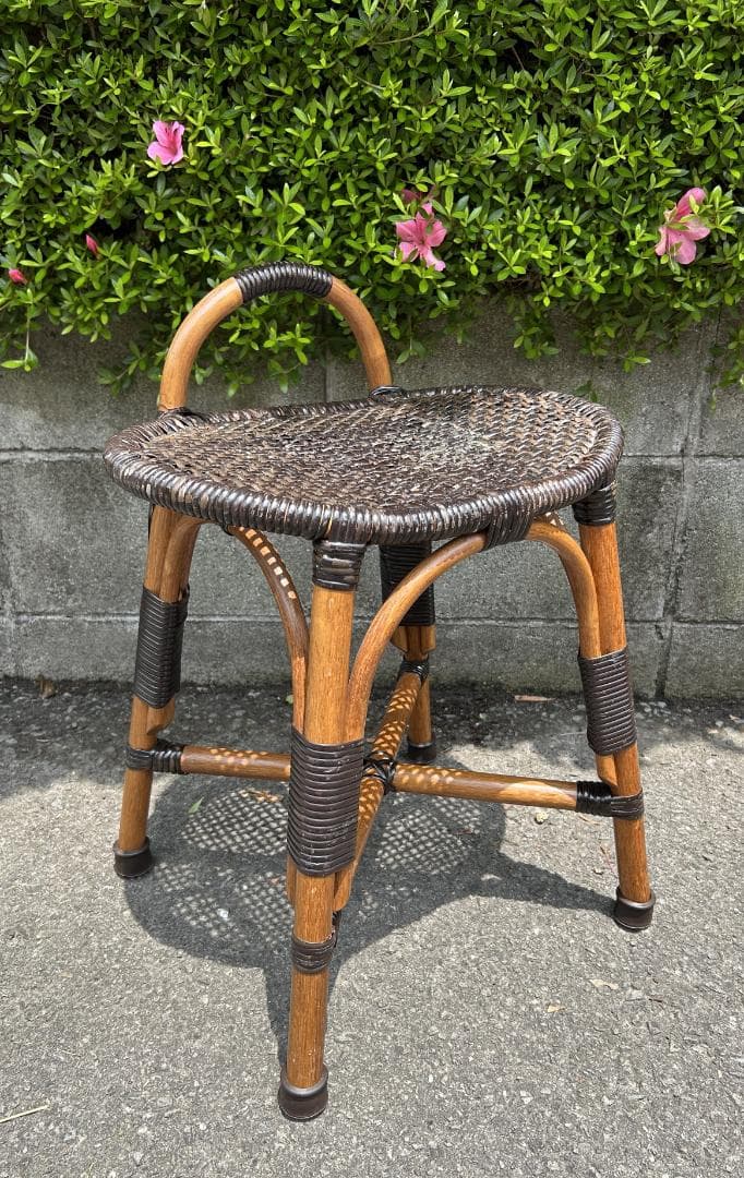 レア!! 熟練職人手作り こだわりの逸品！ツルヤ商店　籐源郷　スツール　ラタン
