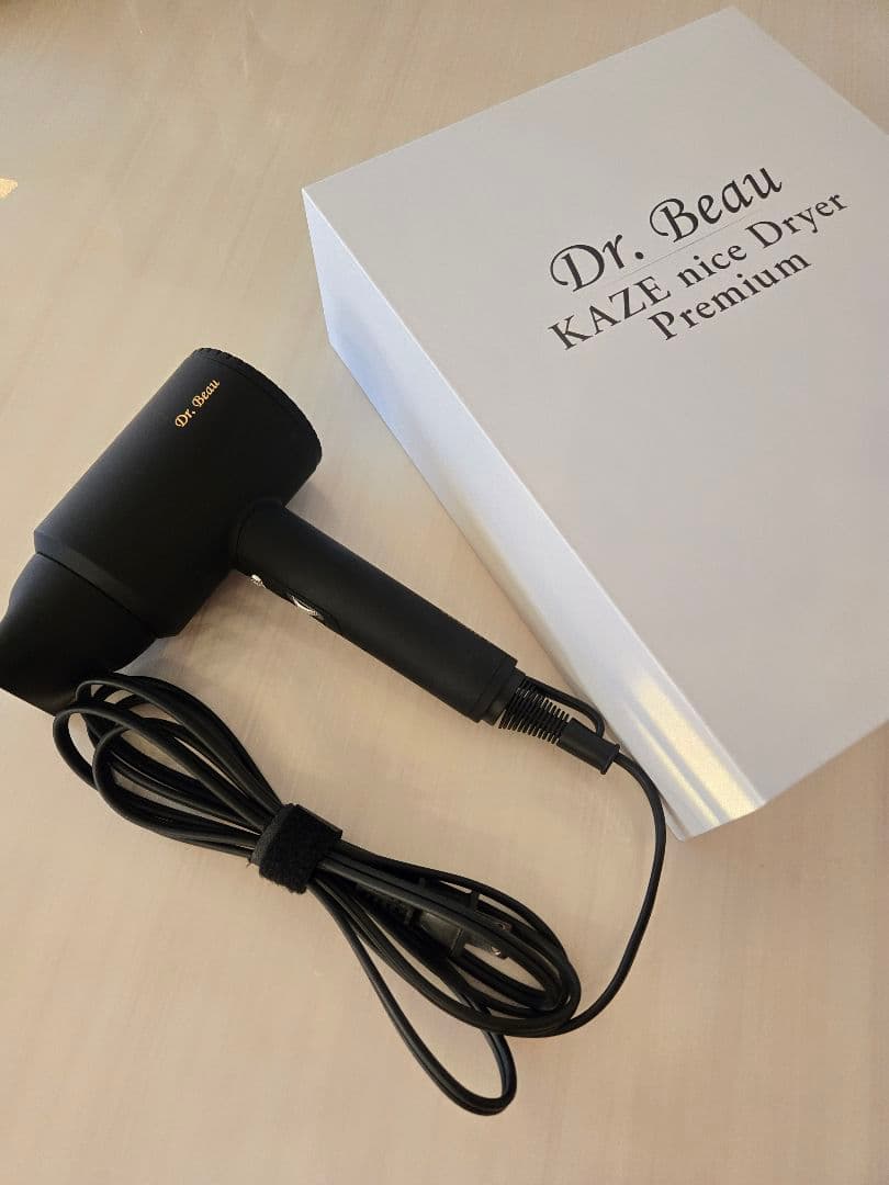 セブンフェアリーDr. Beau KAZE Premiumドライヤー　ママ愛用！