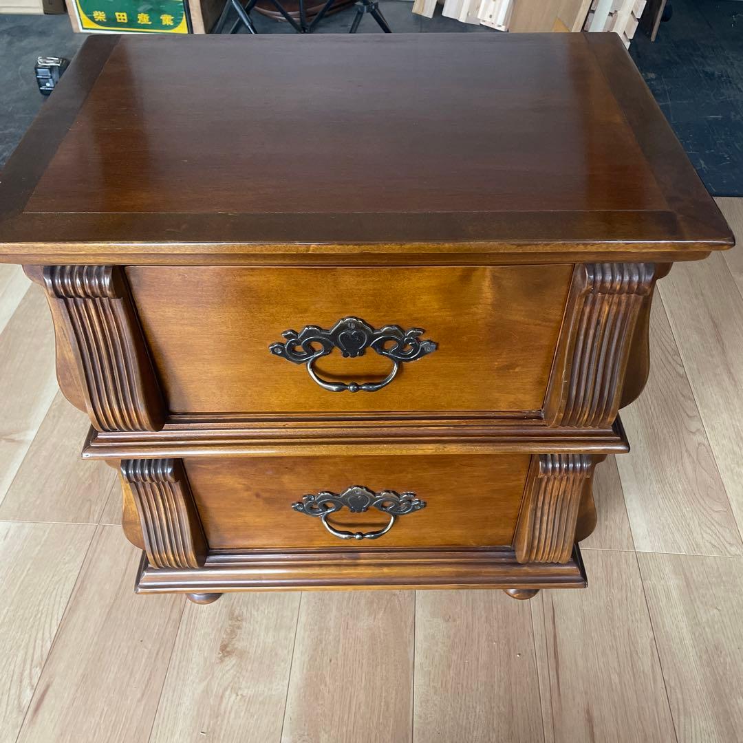 木製ブラウンチェスト バロッサバレンティ