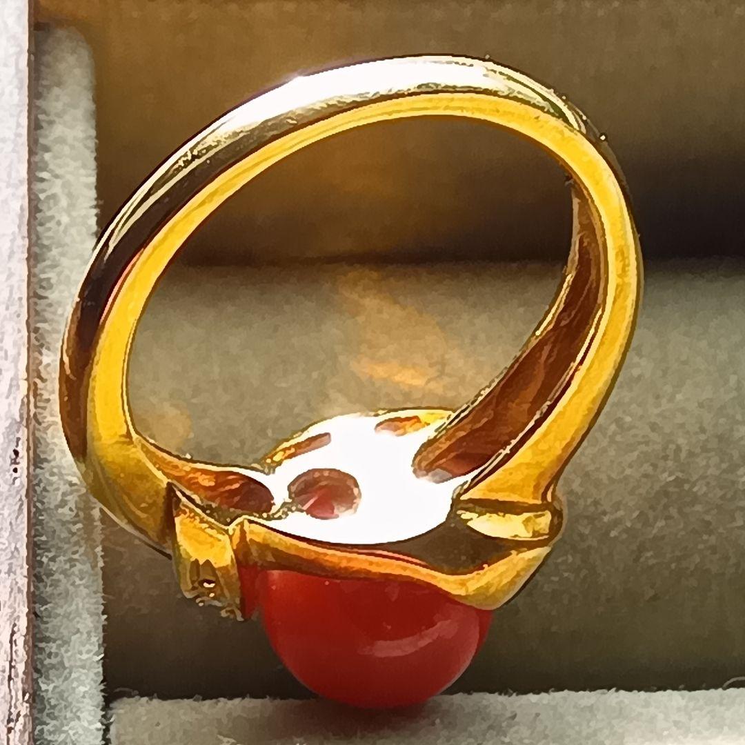 赤サンゴ珊瑚径８ミリ付　リングK１８　内径約１６mm重量合計４.６g