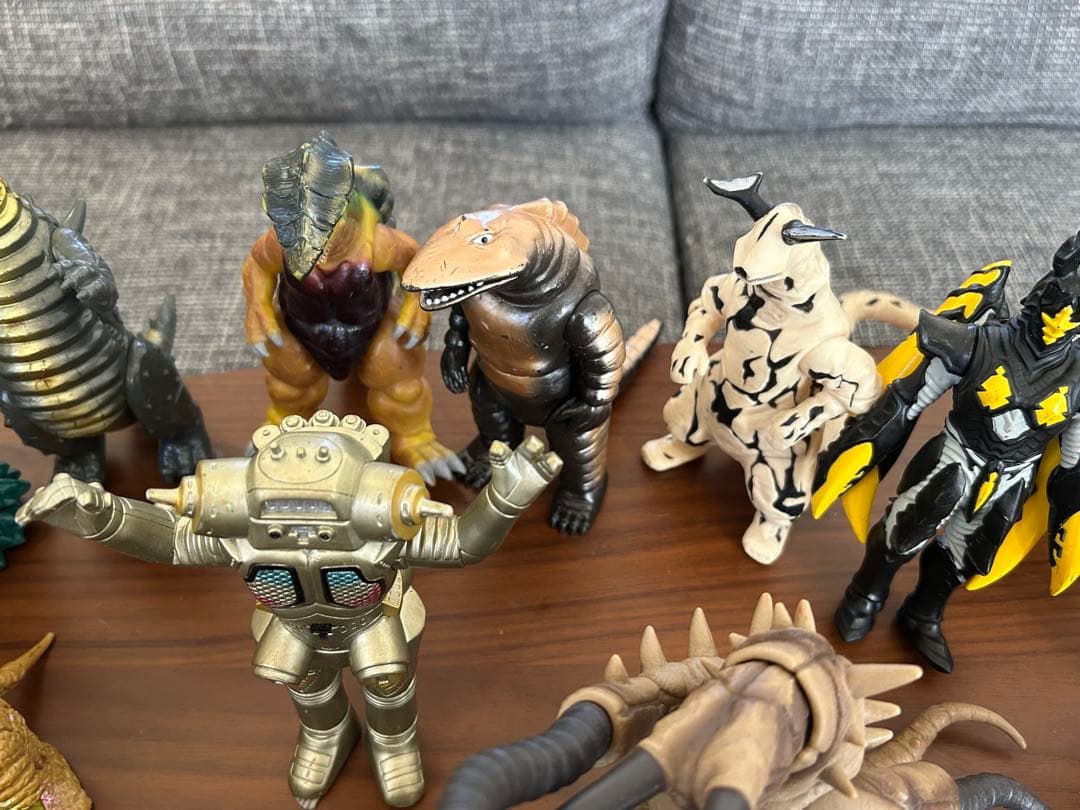 ウルトラマン 怪獣ソフビ　旧型800シリーズ　23体セット　まとめ売り