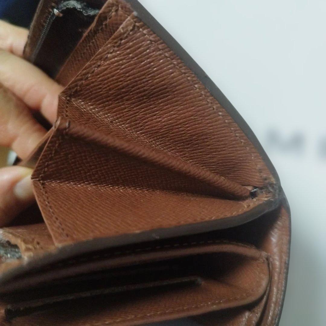 LOUIS VUITTON 三つ折り財布 ブラウン