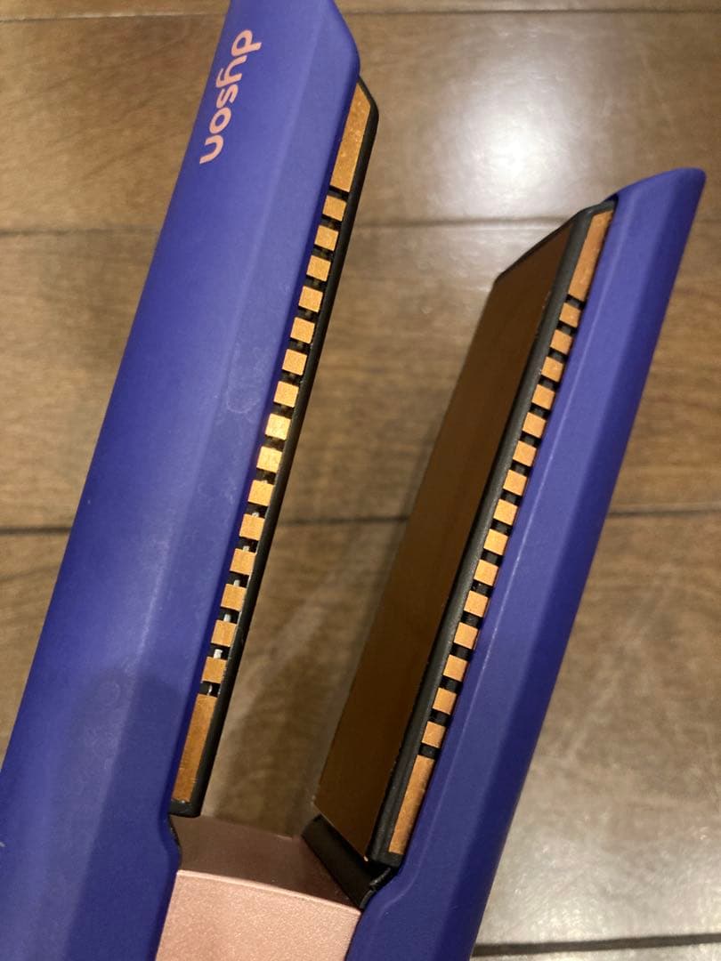 美品☆DysonストレートヘアアイロンHS07ダイソン☆コードレス☆ドライヤー