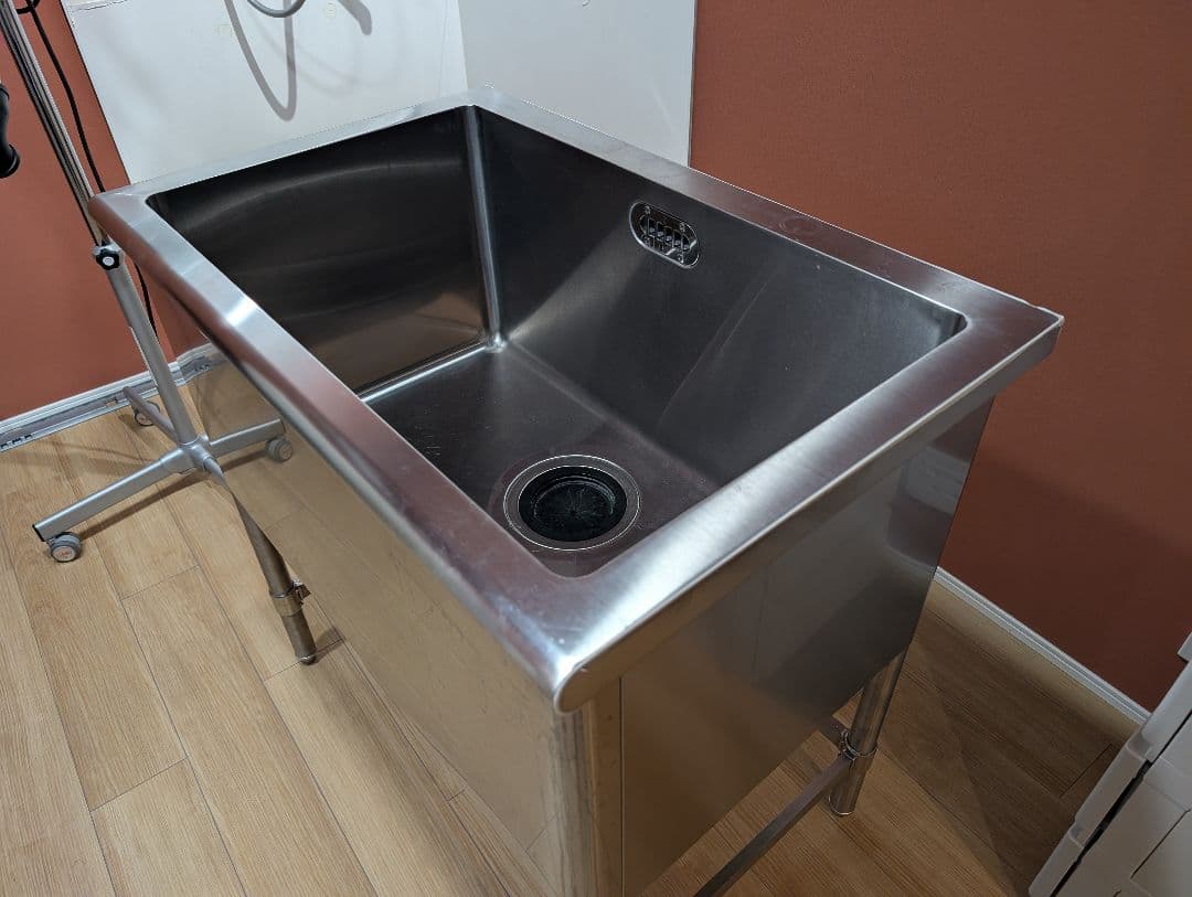 【えるこ】ドッグバス FUGA 900型 ステンレス ウレタンすのこ付