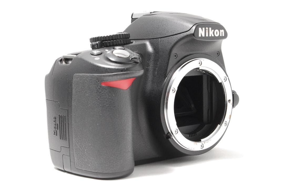 Nikon D3100　スマホ転送　万能の手振れ補正レンズ　写真も動画もOK