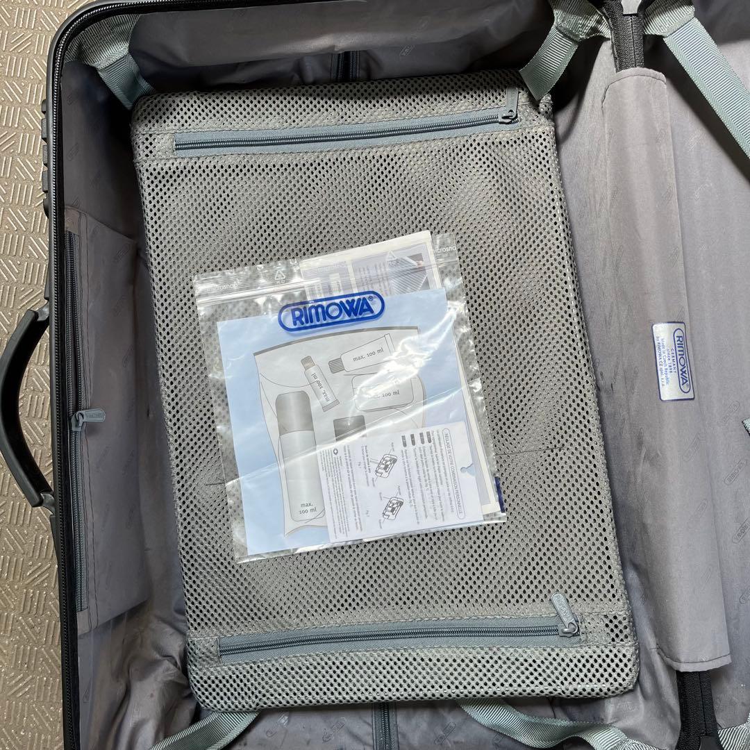 RIMOWA リモワ スーツケース キャリーケース　ブラック