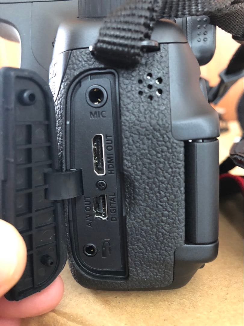 Canon キャノン EOS 60D デジタル一眼レフ カメラ 望遠レンズ付き