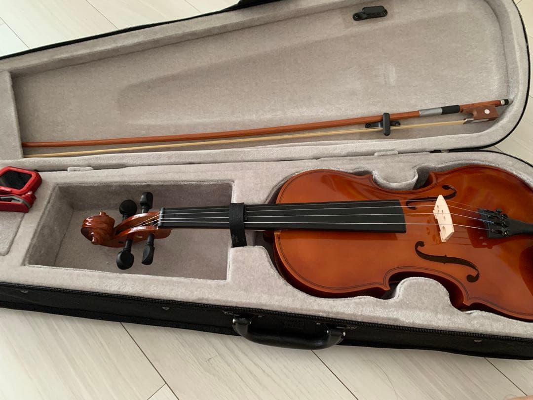 バイオリン4/4大人用　初心者用　弓ケース松脂付