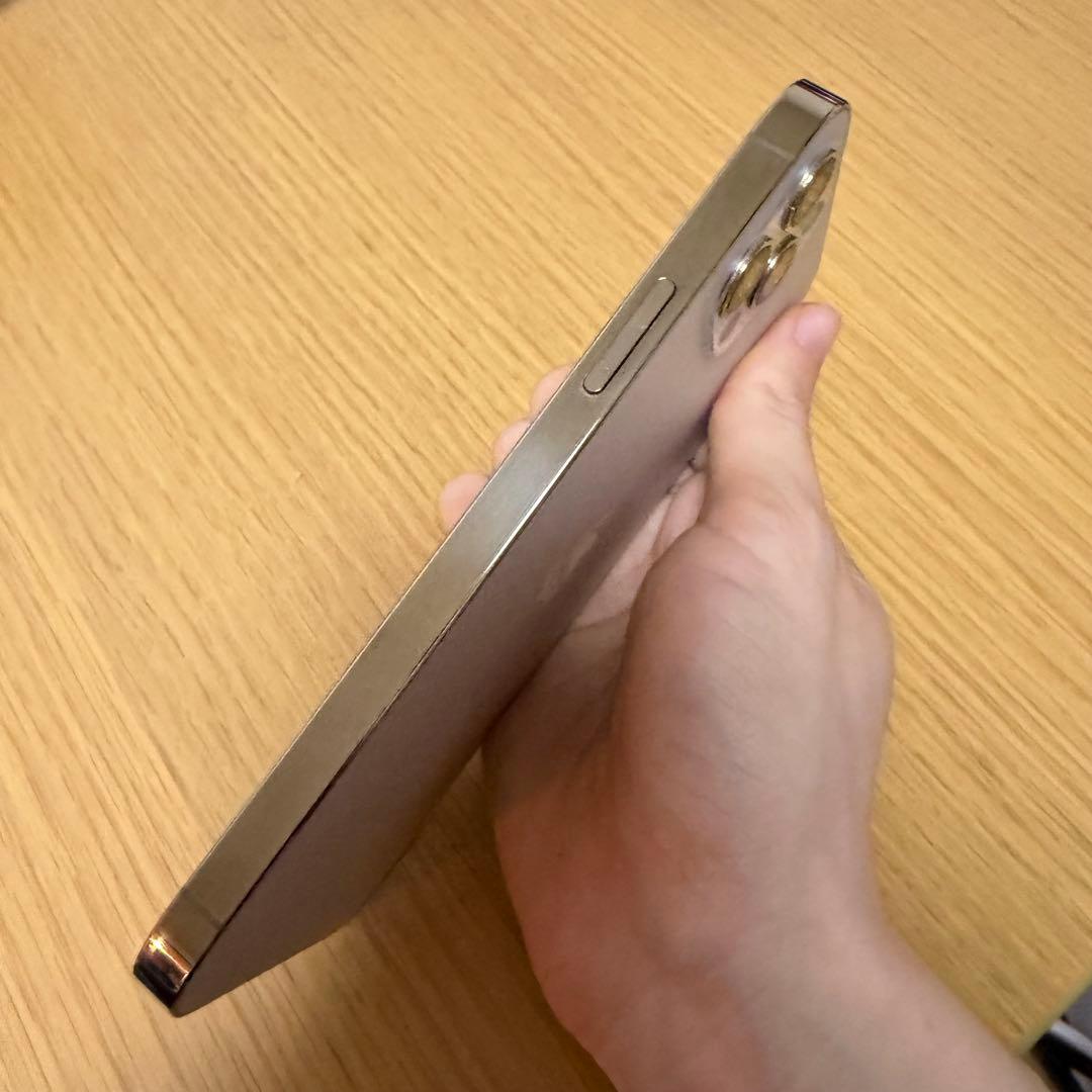 携帯電話本体 iPhone12Pro Gold 256GB