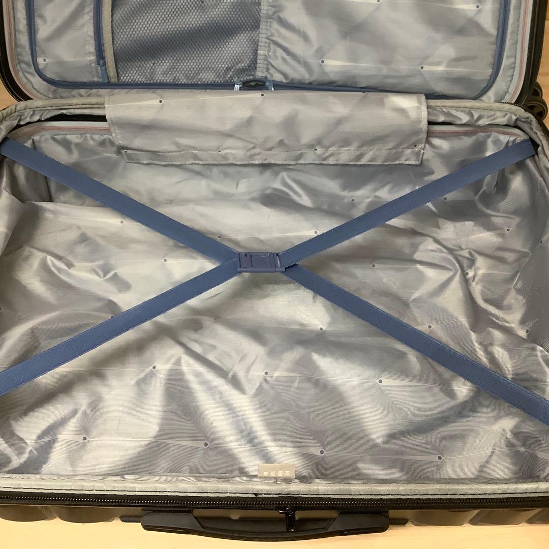 DELSEY PARISスーツケース 30インチ　シルバー　※402