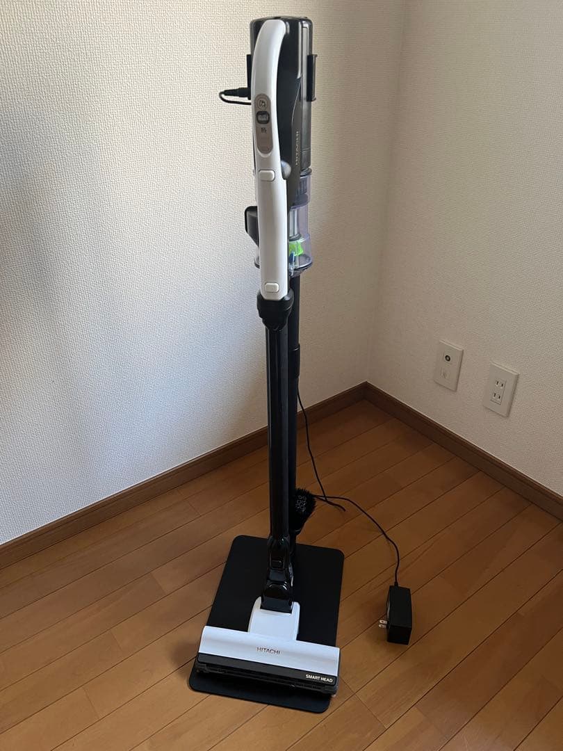 HITACHI PV-BHL1000J1 ラクかる 掃除機 ホワイト+スタンド付