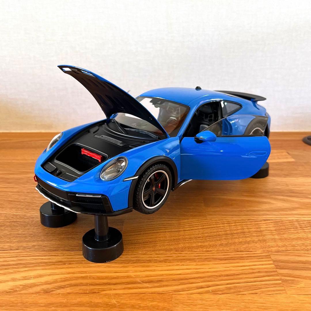 【ミニカー 美品】1/18 ミニチャンプス ポルシェ 911 ダカール 2022