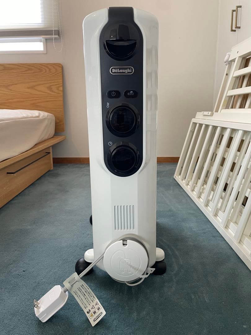 ◆極美品◆デロンギ アミカルド オイルヒーター RHJ35M1015-BK