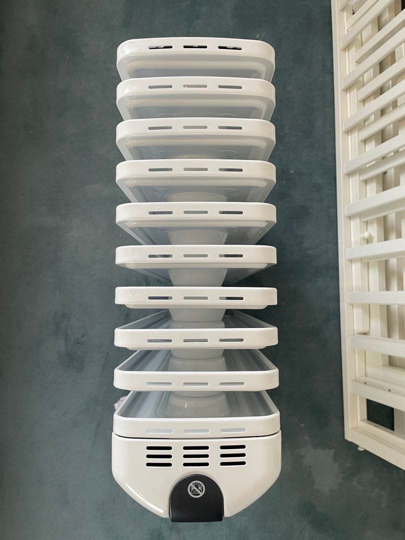 ◆極美品◆デロンギ アミカルド オイルヒーター RHJ35M1015-BK