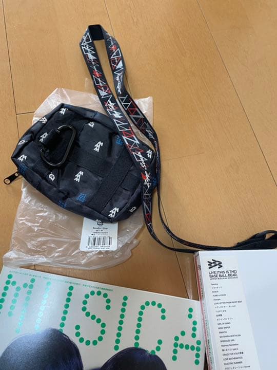 ベースボールベアー　レア　グッズ　小出サイン本　サインポスターほぼ新品