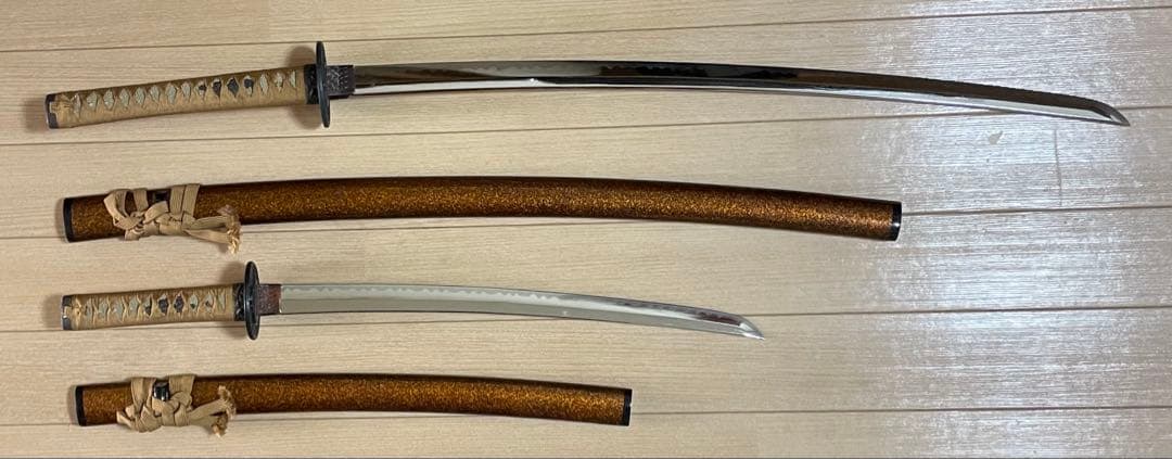 模造刀　居合刀　太刀　脇差　刀掛け　武具　b414