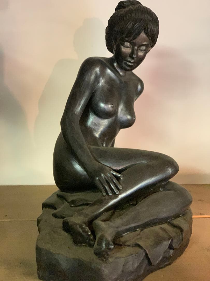 裸婦像　オブジェ