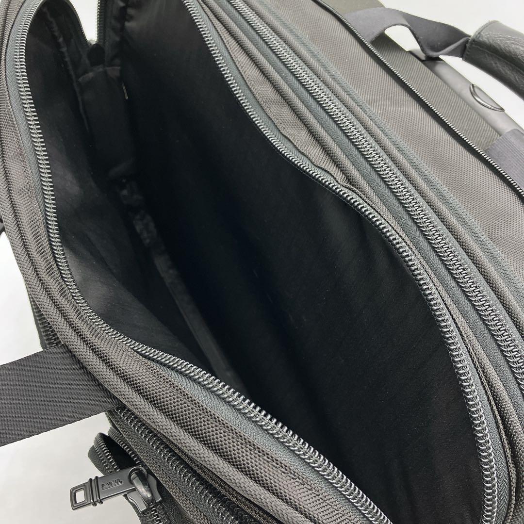 専用【TUMI】キャリーケース　ビジネスバッグ　ナイロン　ブラック　拡張式　2輪