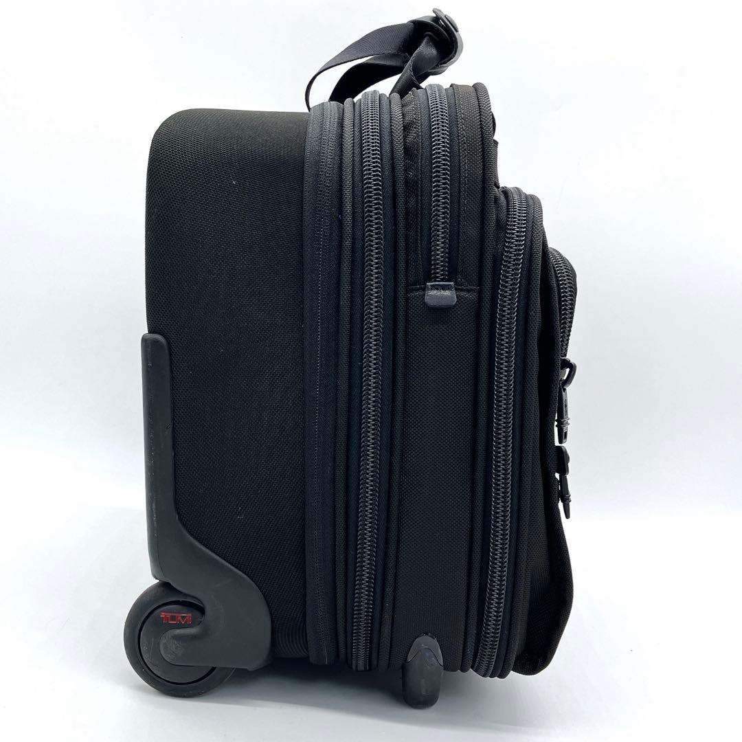 専用【TUMI】キャリーケース　ビジネスバッグ　ナイロン　ブラック　拡張式　2輪